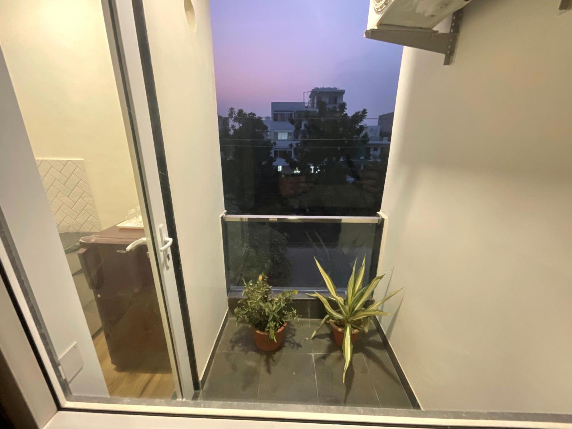 Downtown Studios 구르가온 외부 사진